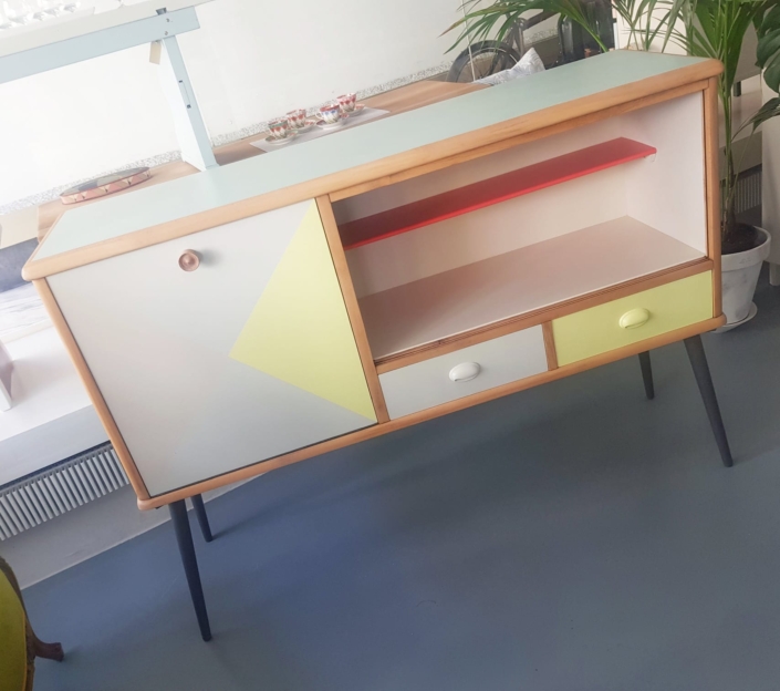 Highboard