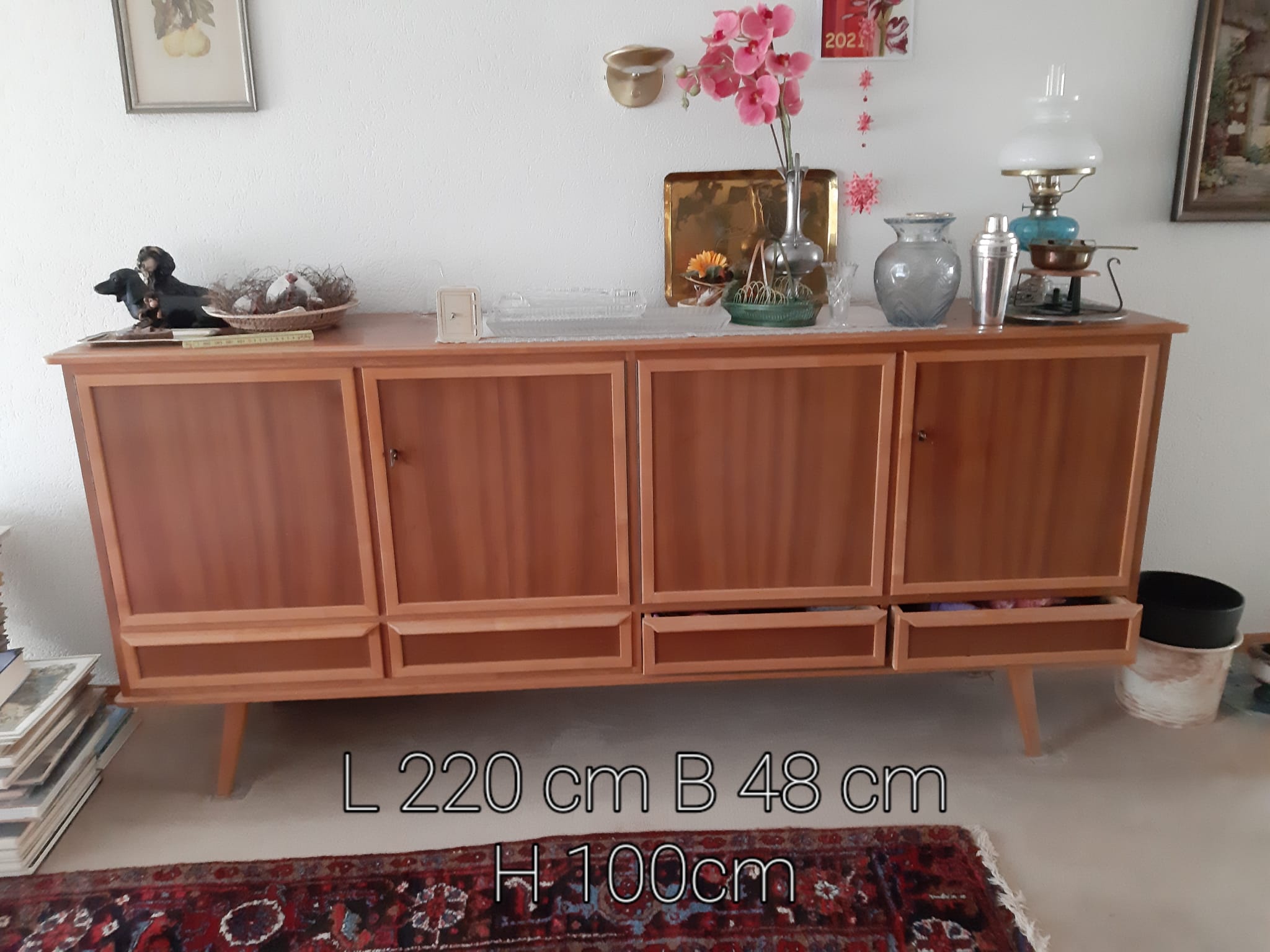 Sideboard