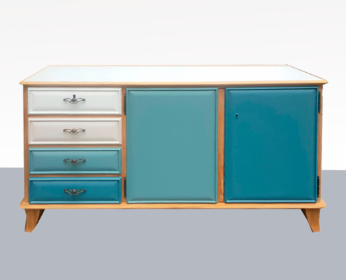 Kommode in Blau