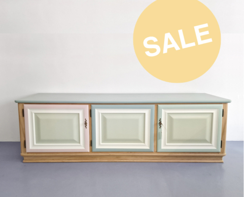 sideboard